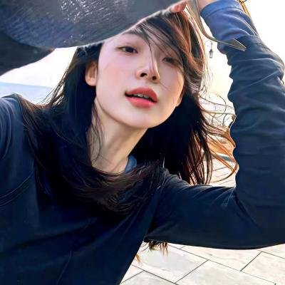 残酷狱中女